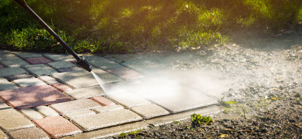 Best Driveway Pressure Washing  in Santa Fe Springs, CA